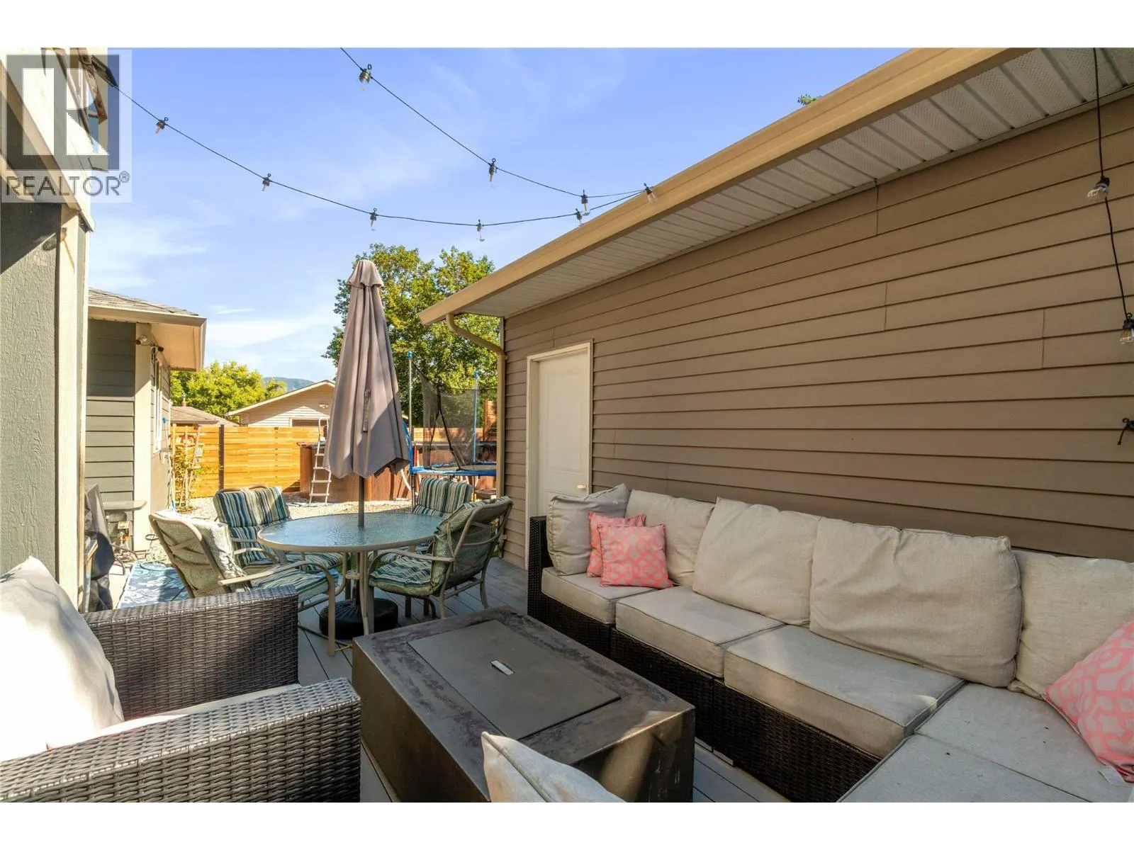 1180 Shuswap Street SE