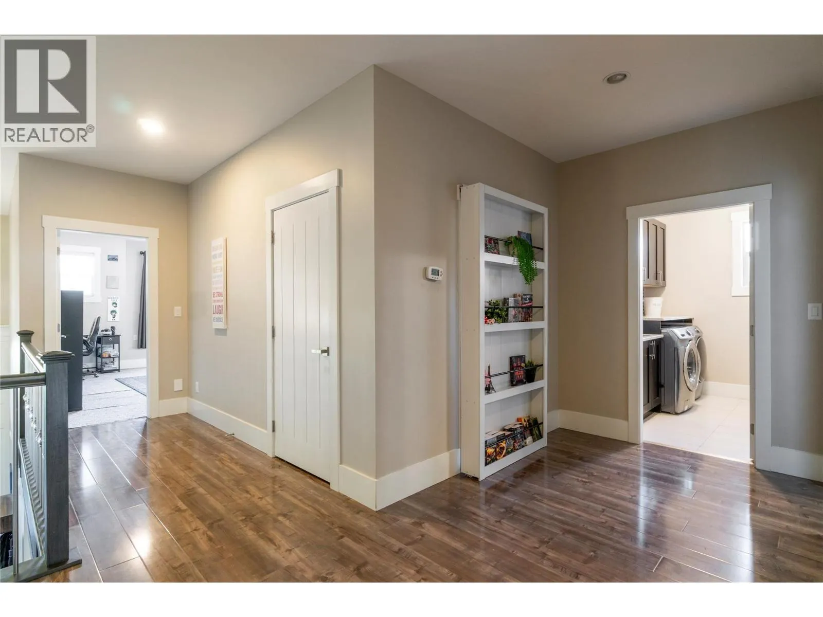 1180 Shuswap Street SE