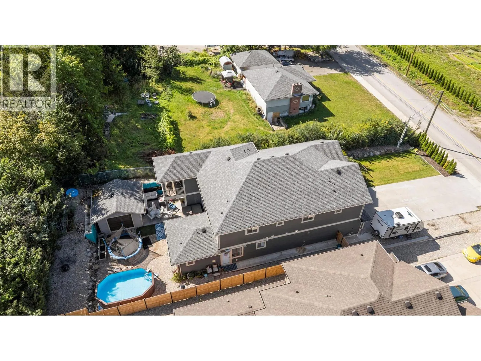 1180 Shuswap Street SE