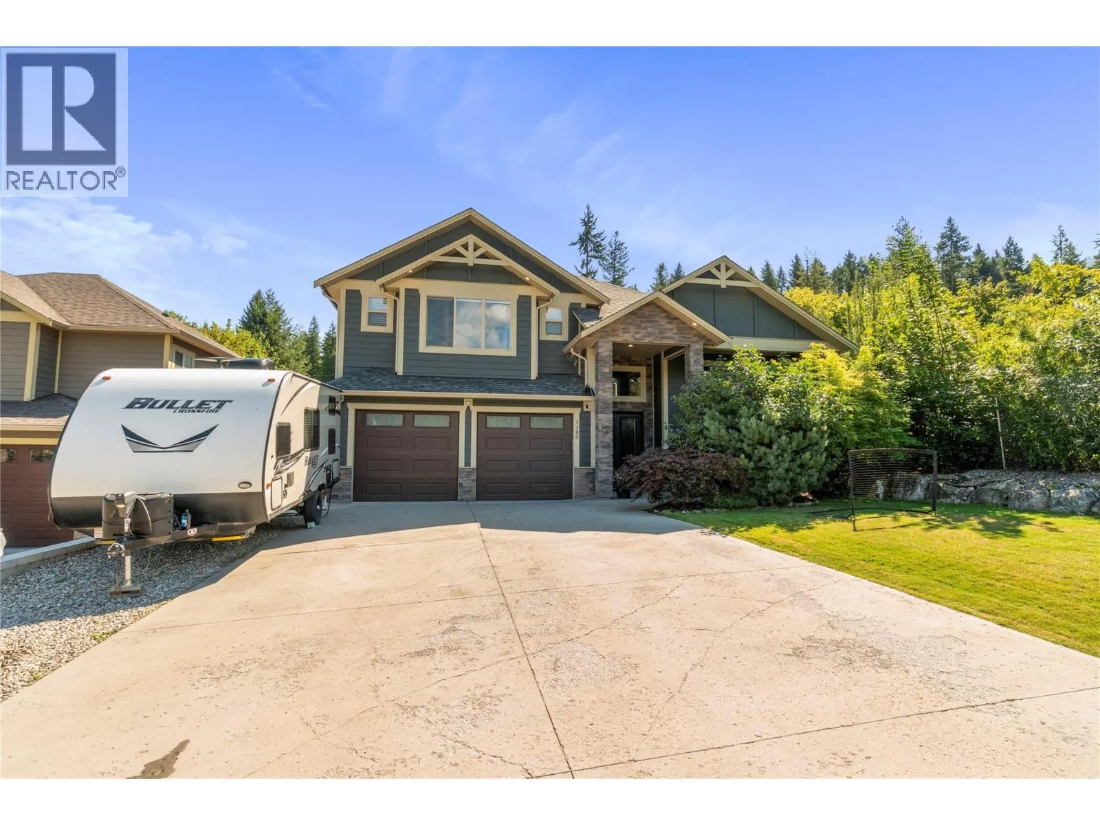 1180 Shuswap Street SE