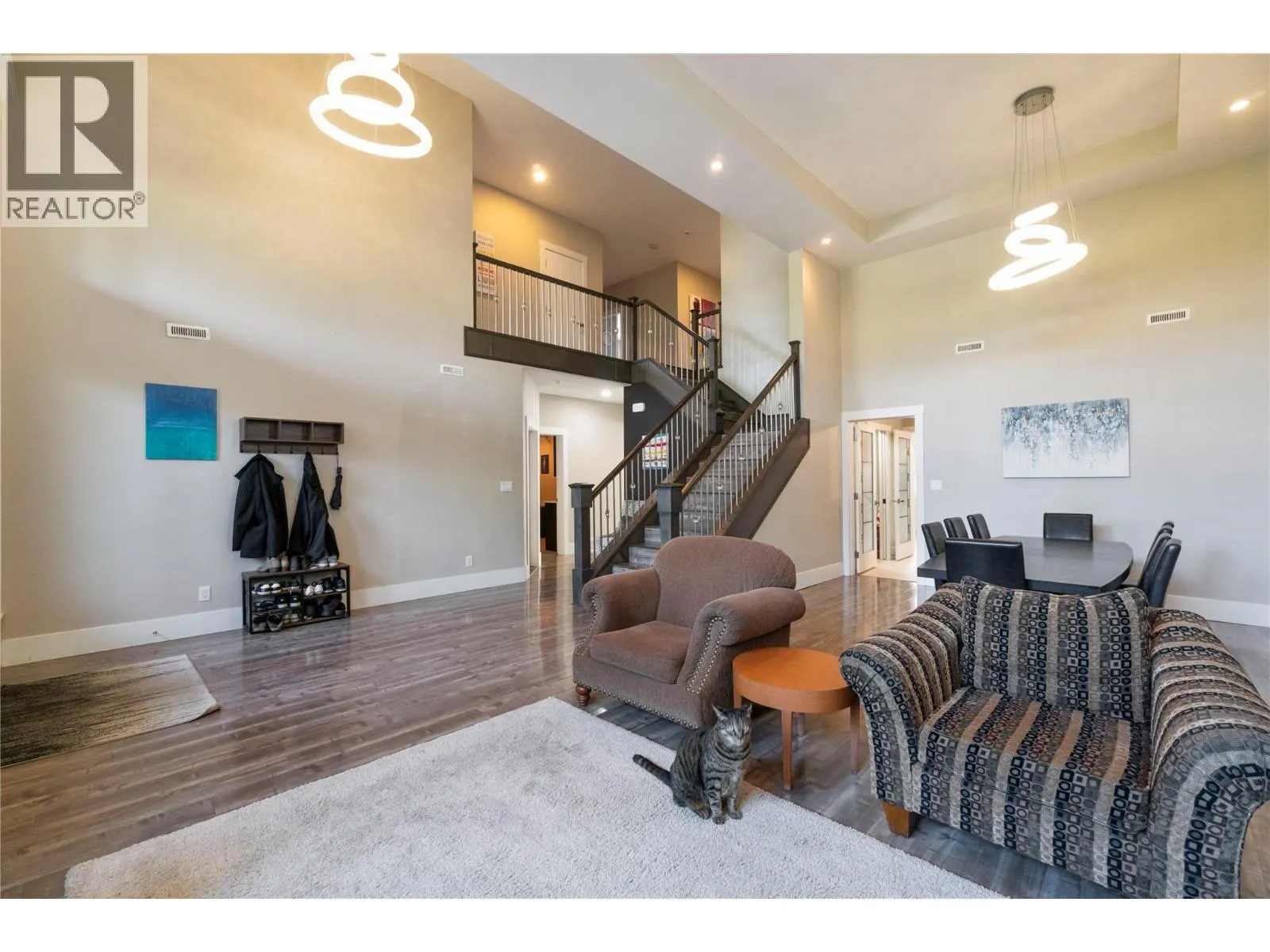 1180 Shuswap Street SE