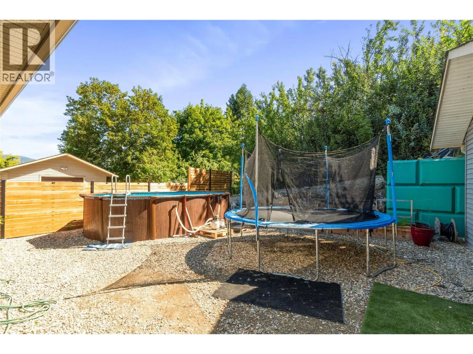 1180 Shuswap Street SE