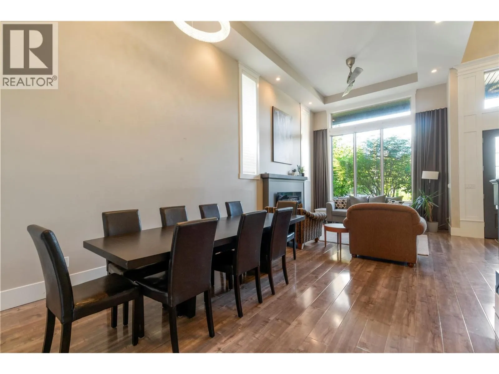 1180 Shuswap Street SE
