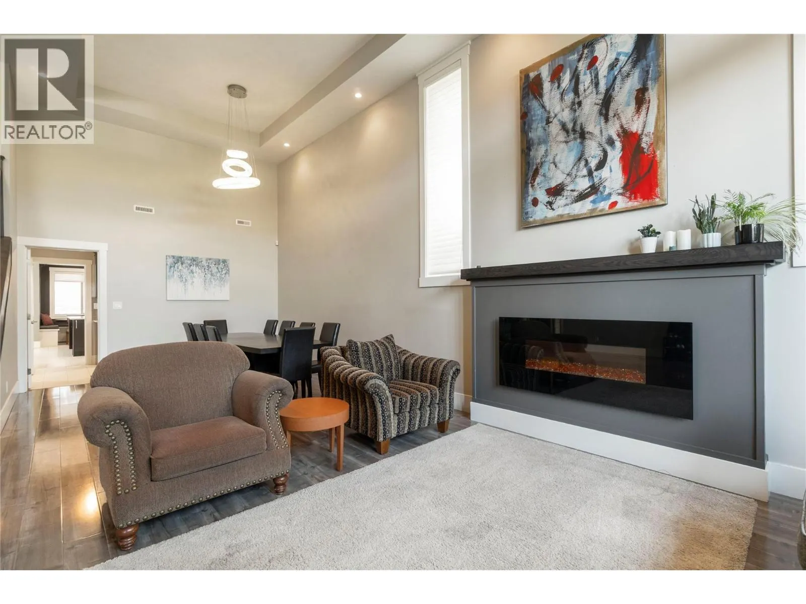 1180 Shuswap Street SE