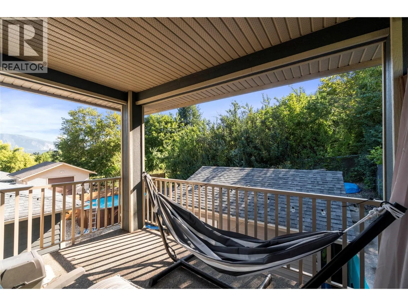 1180 Shuswap Street SE