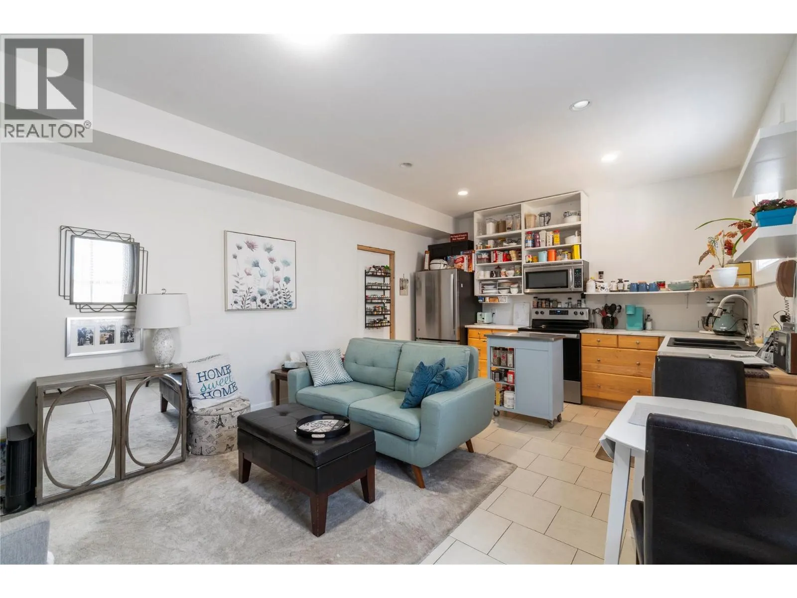 1180 Shuswap Street SE