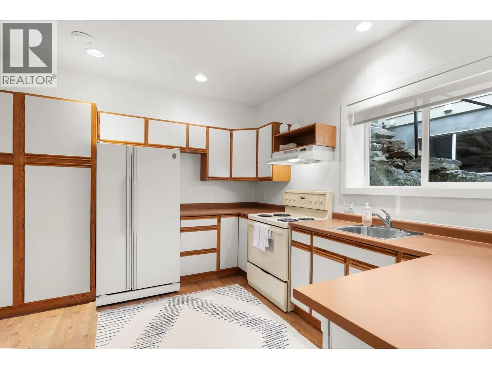 4158 Gallaghers Forest S