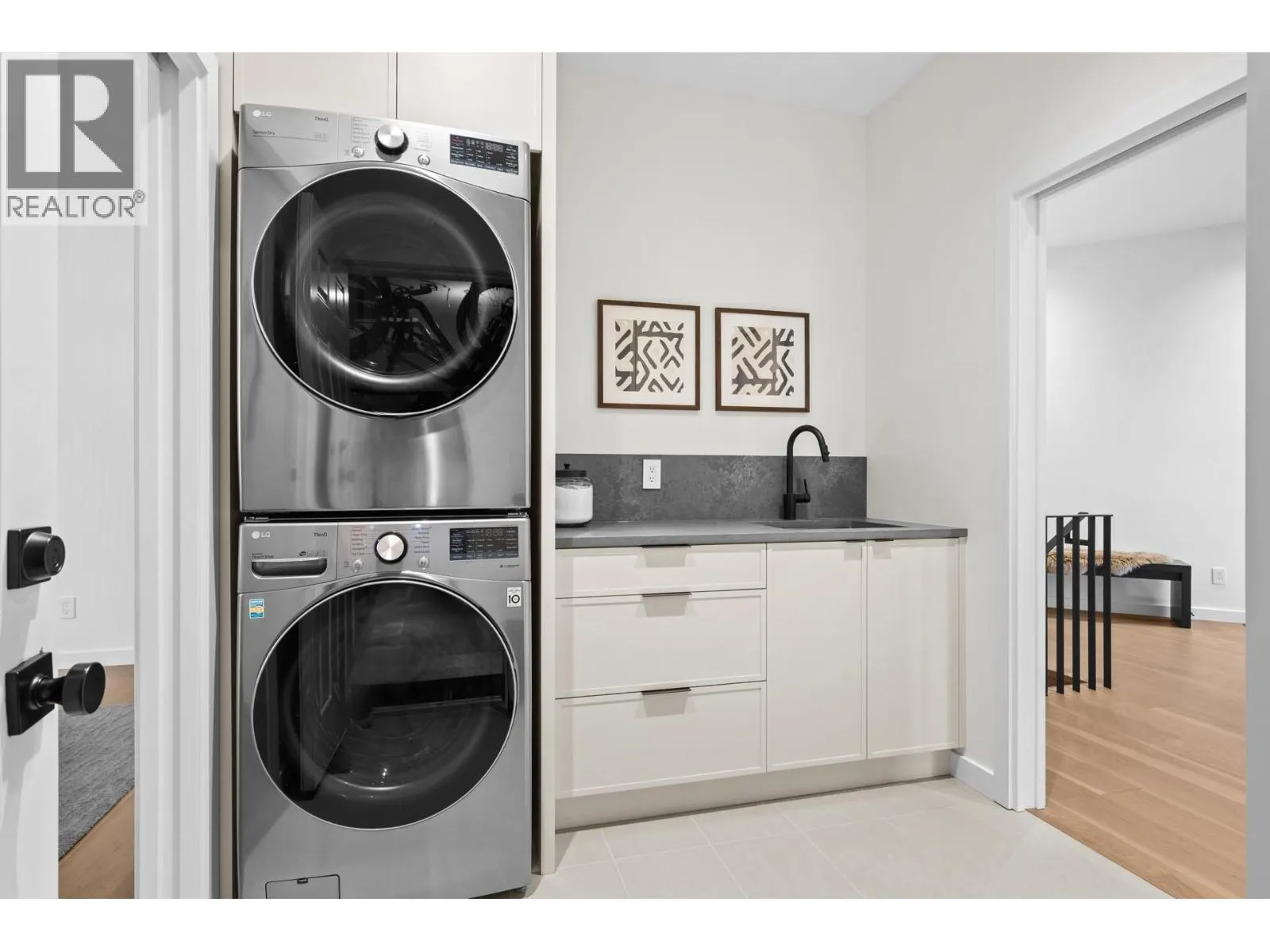 4158 Gallaghers Forest S