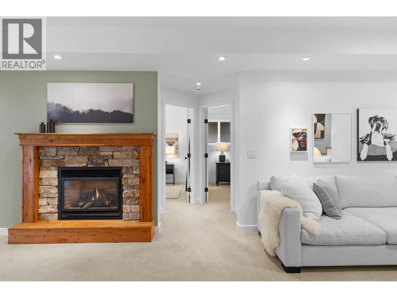 4158 Gallaghers Forest S