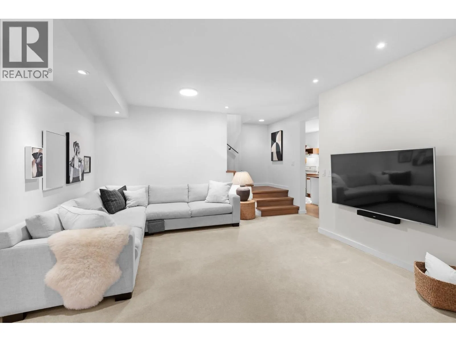 4158 Gallaghers Forest S