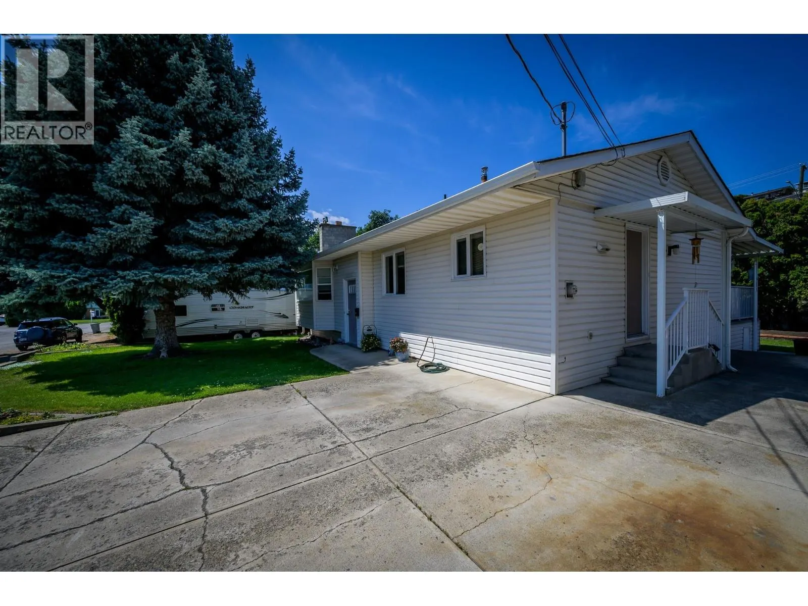 1743 SHERIDAN Drive