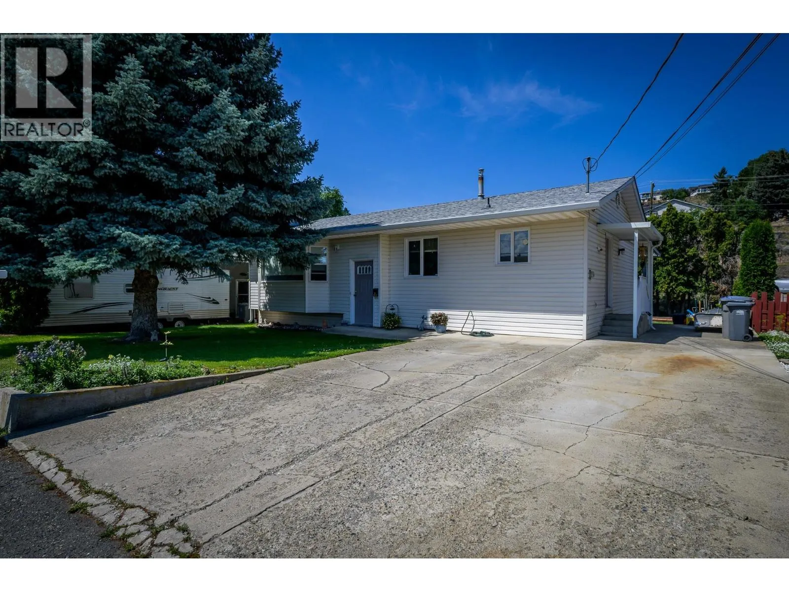 1743 SHERIDAN Drive