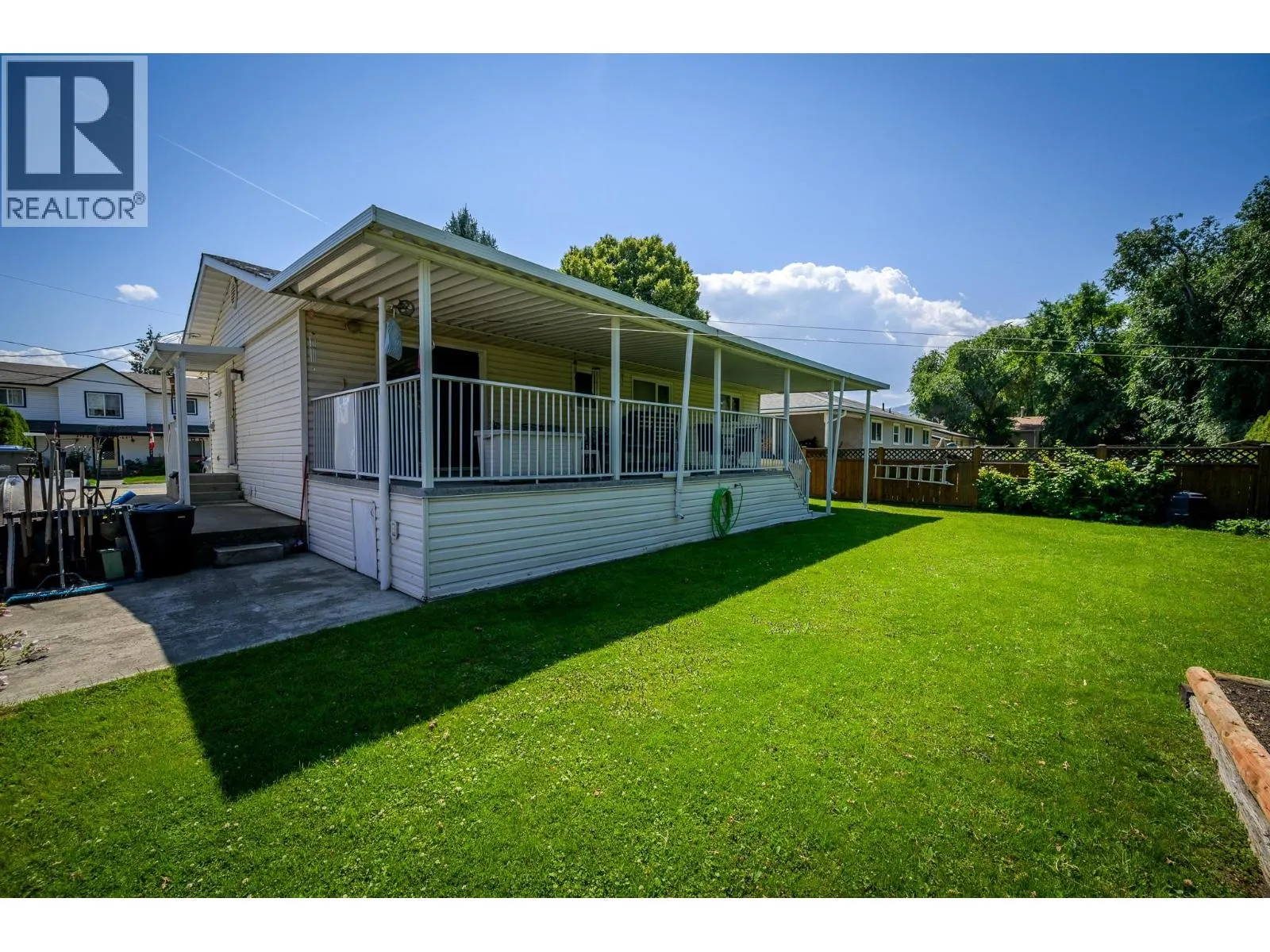 1743 SHERIDAN Drive