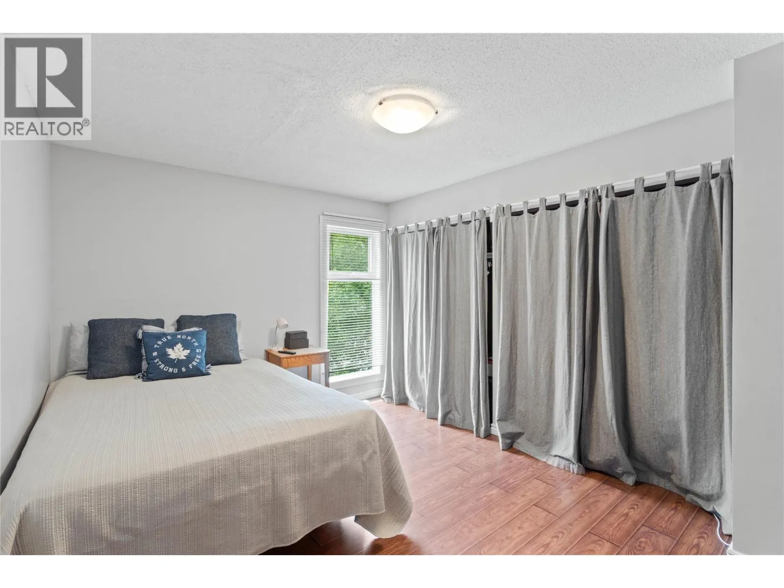 1221 HUGH ALLAN Drive Unit# 14