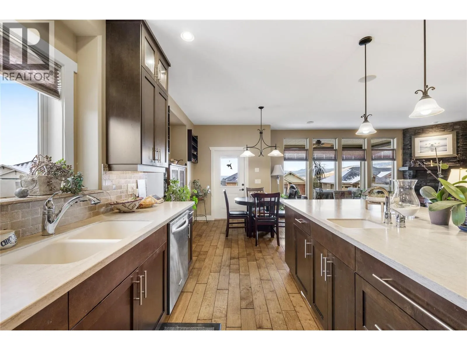 338 Prestwick Lane