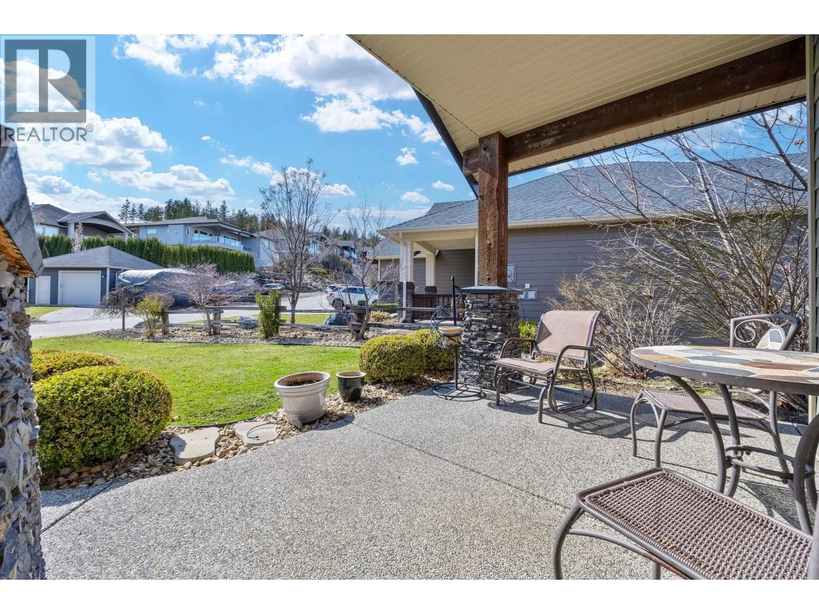 338 Prestwick Lane