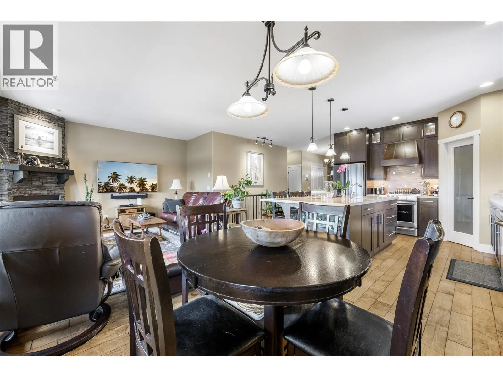 338 Prestwick Lane