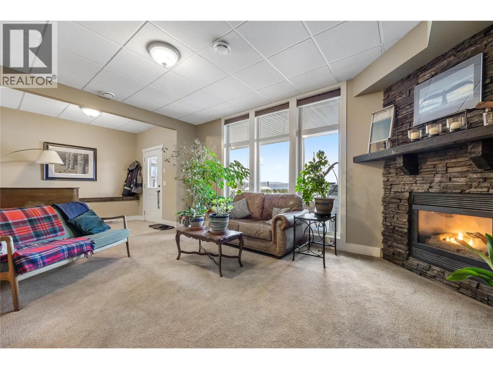 338 Prestwick Lane