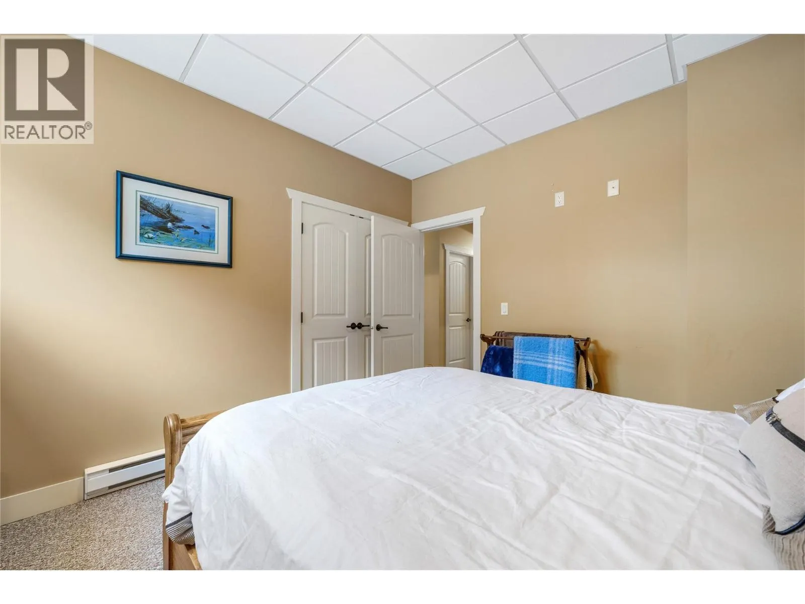 338 Prestwick Lane