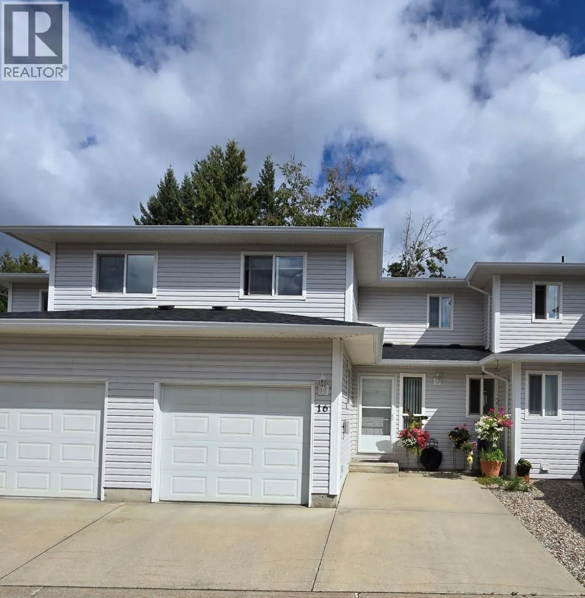2951 11 Avenue NE Unit# 16