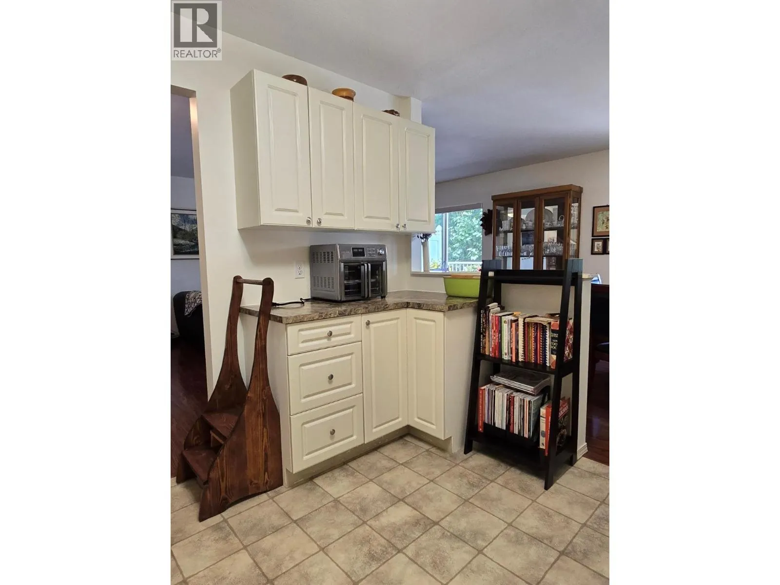 2951 11 Avenue NE Unit# 16