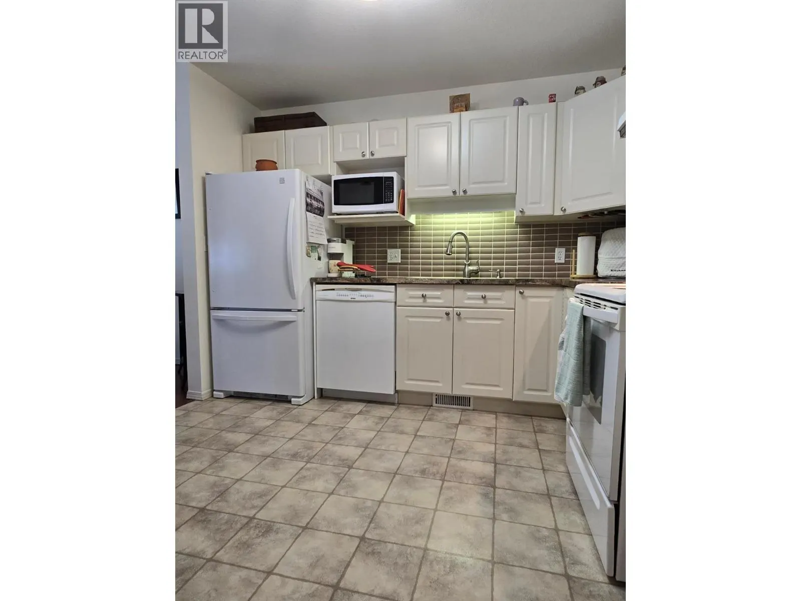 2951 11 Avenue NE Unit# 16