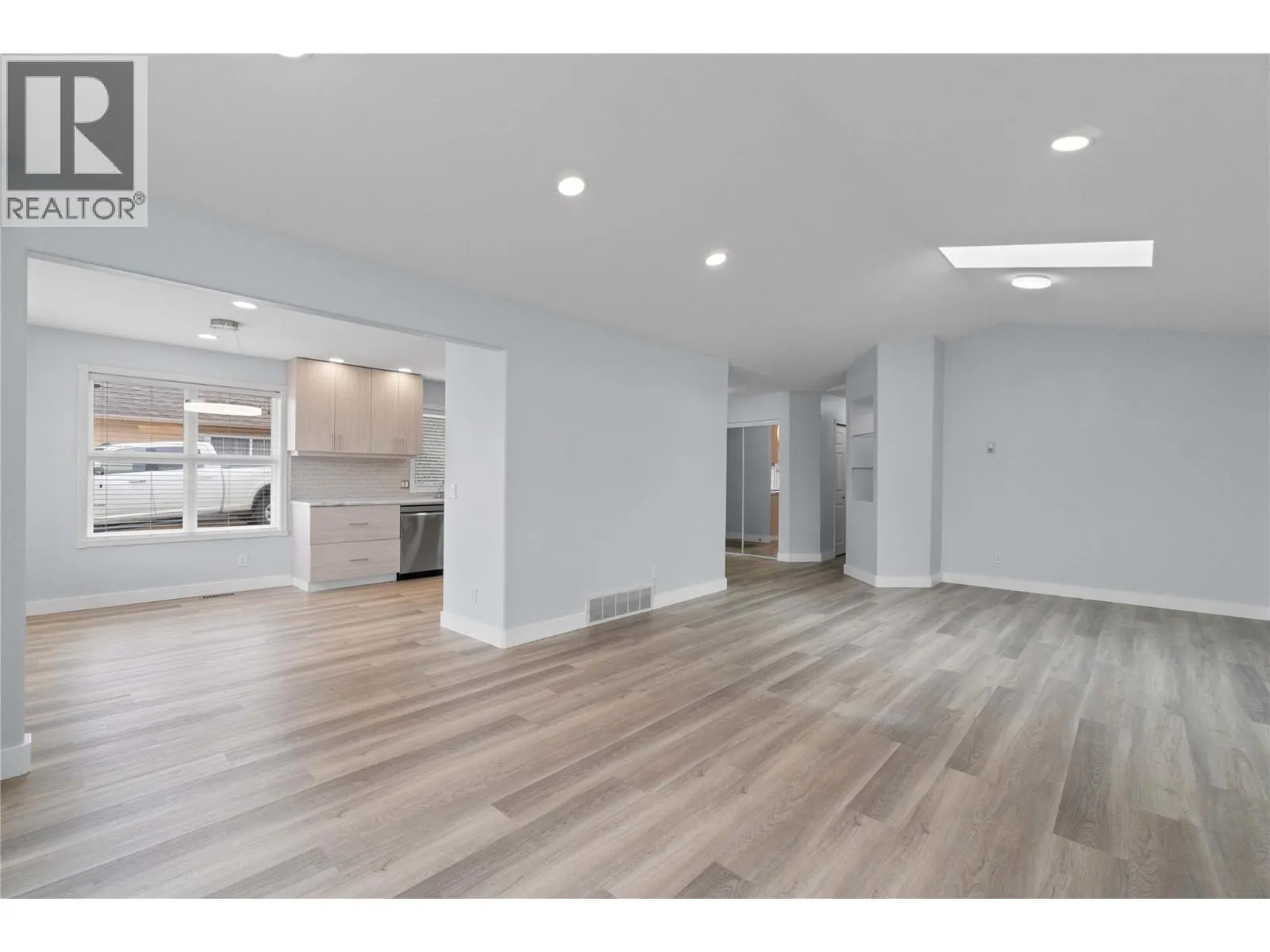 350 Hudson Street NW Unit# 3