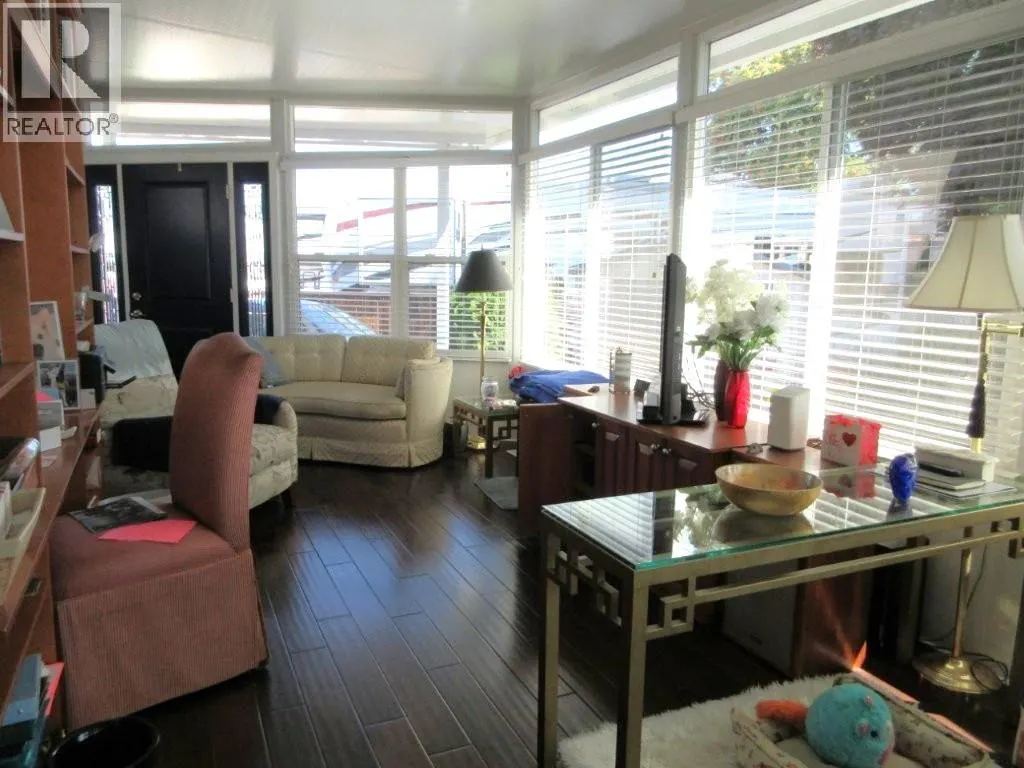415 Commonwealth Road Unit# 590
