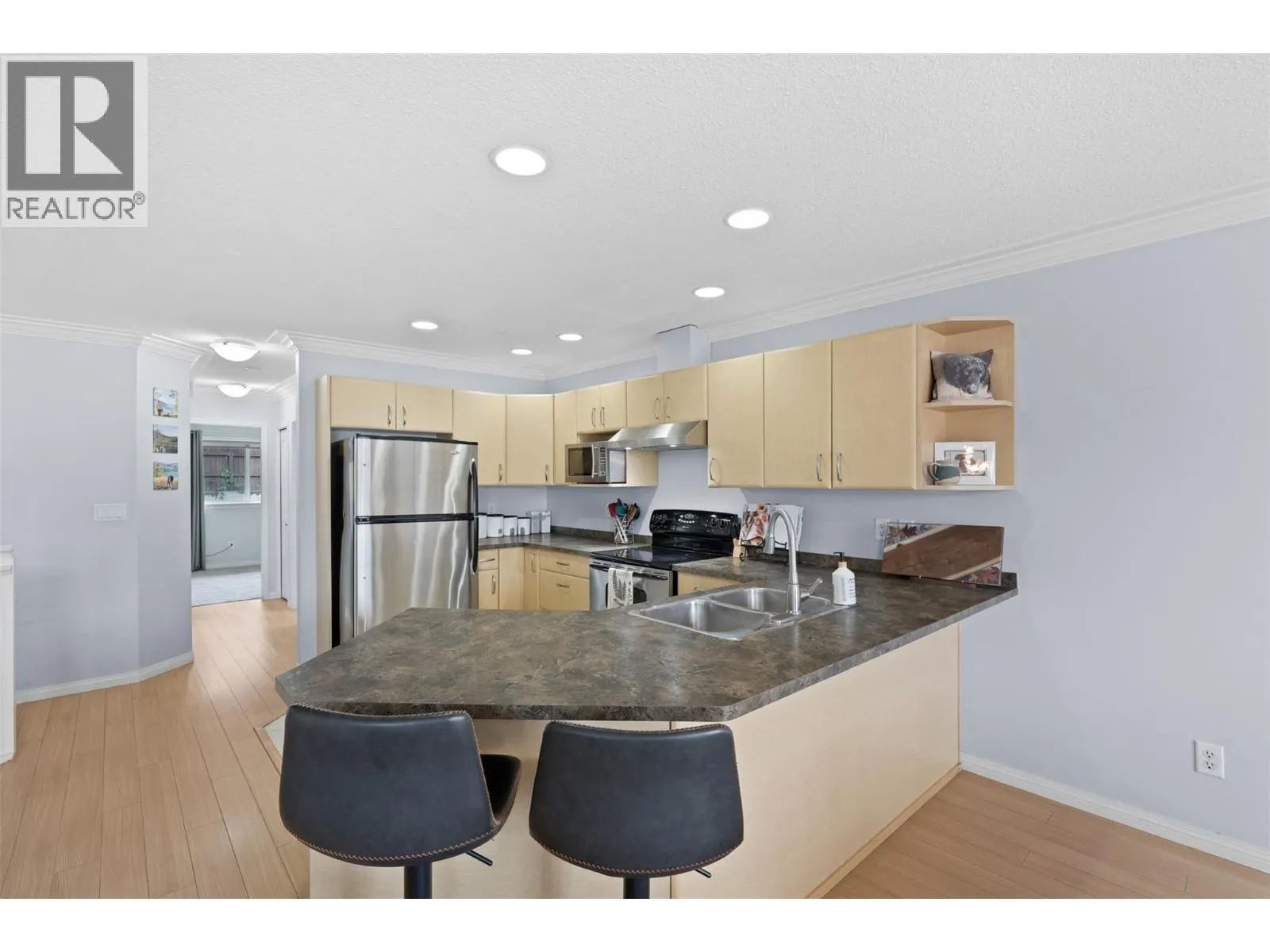 1945 GRASSLANDS Boulevard Unit# 25