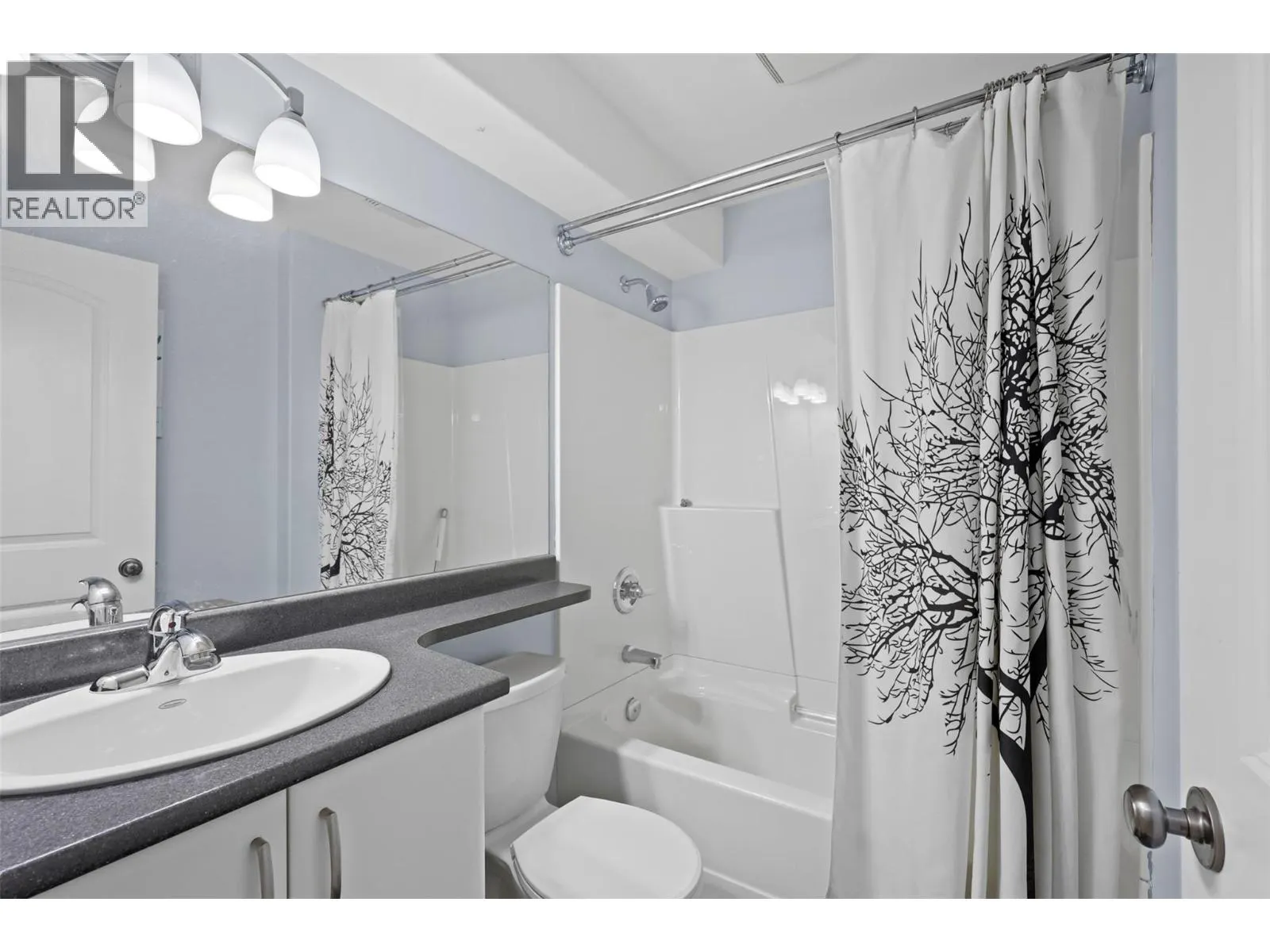 1945 GRASSLANDS Boulevard Unit# 25