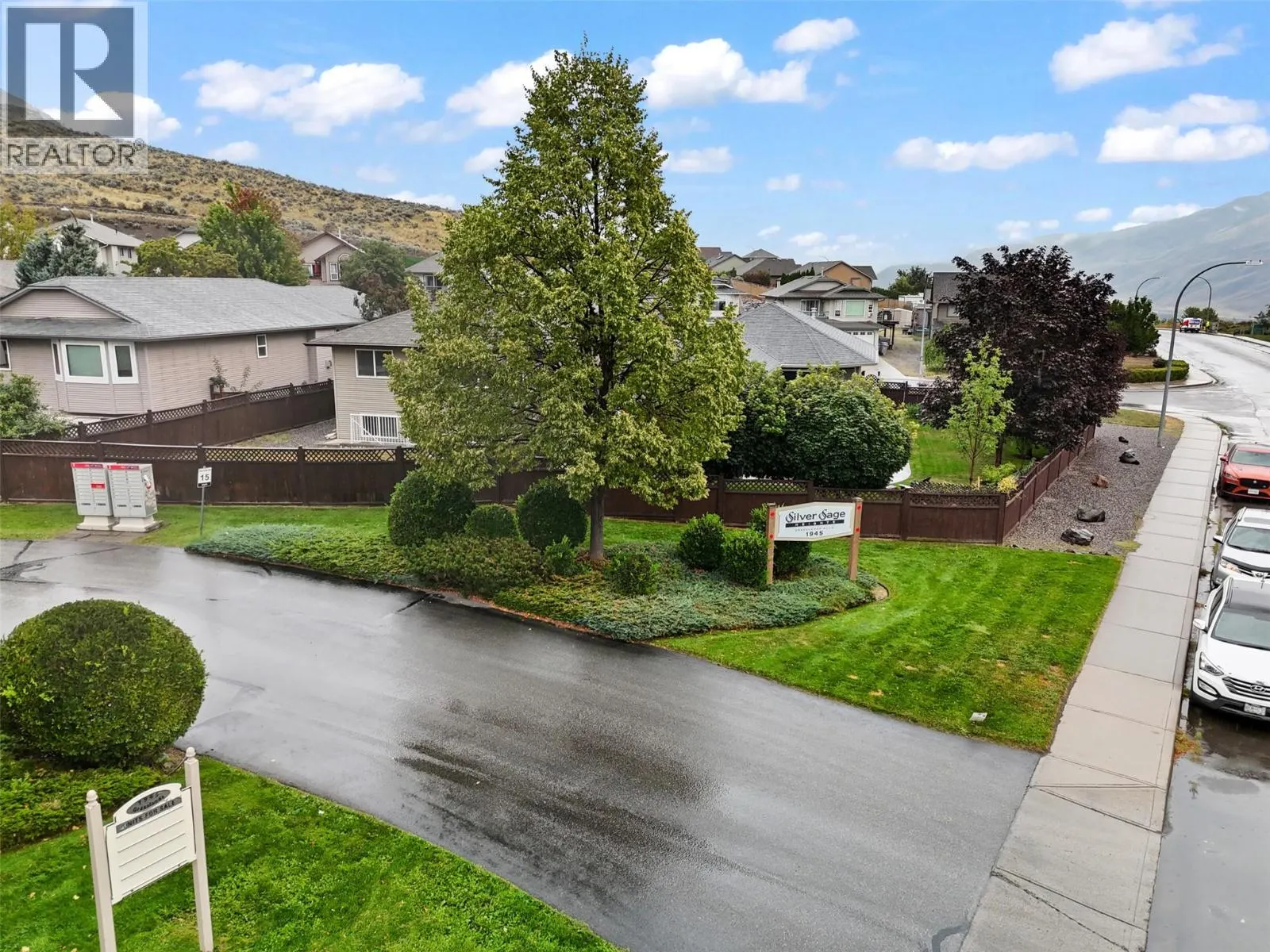 1945 GRASSLANDS Boulevard Unit# 25