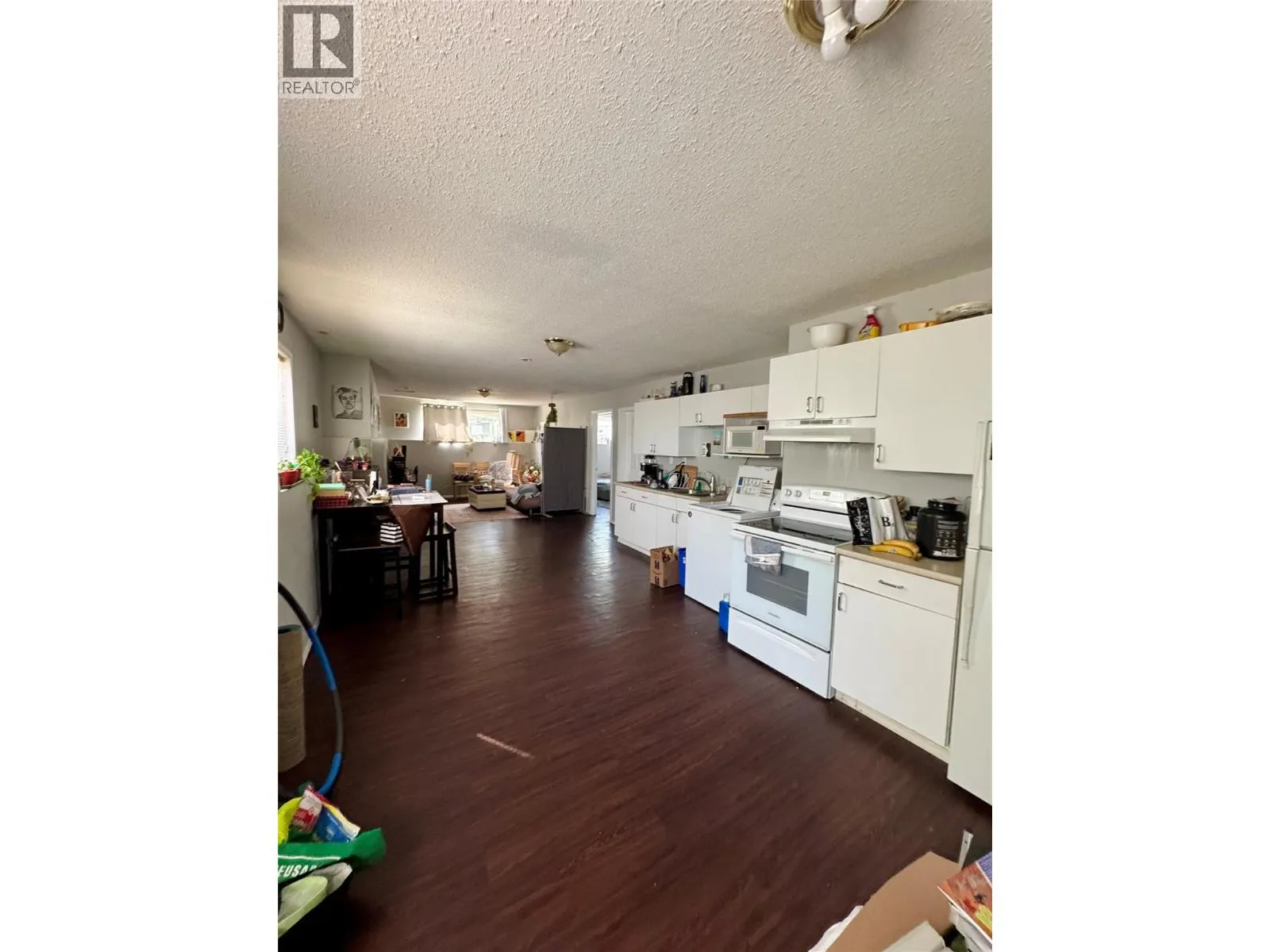 785 DUNROBIN Drive