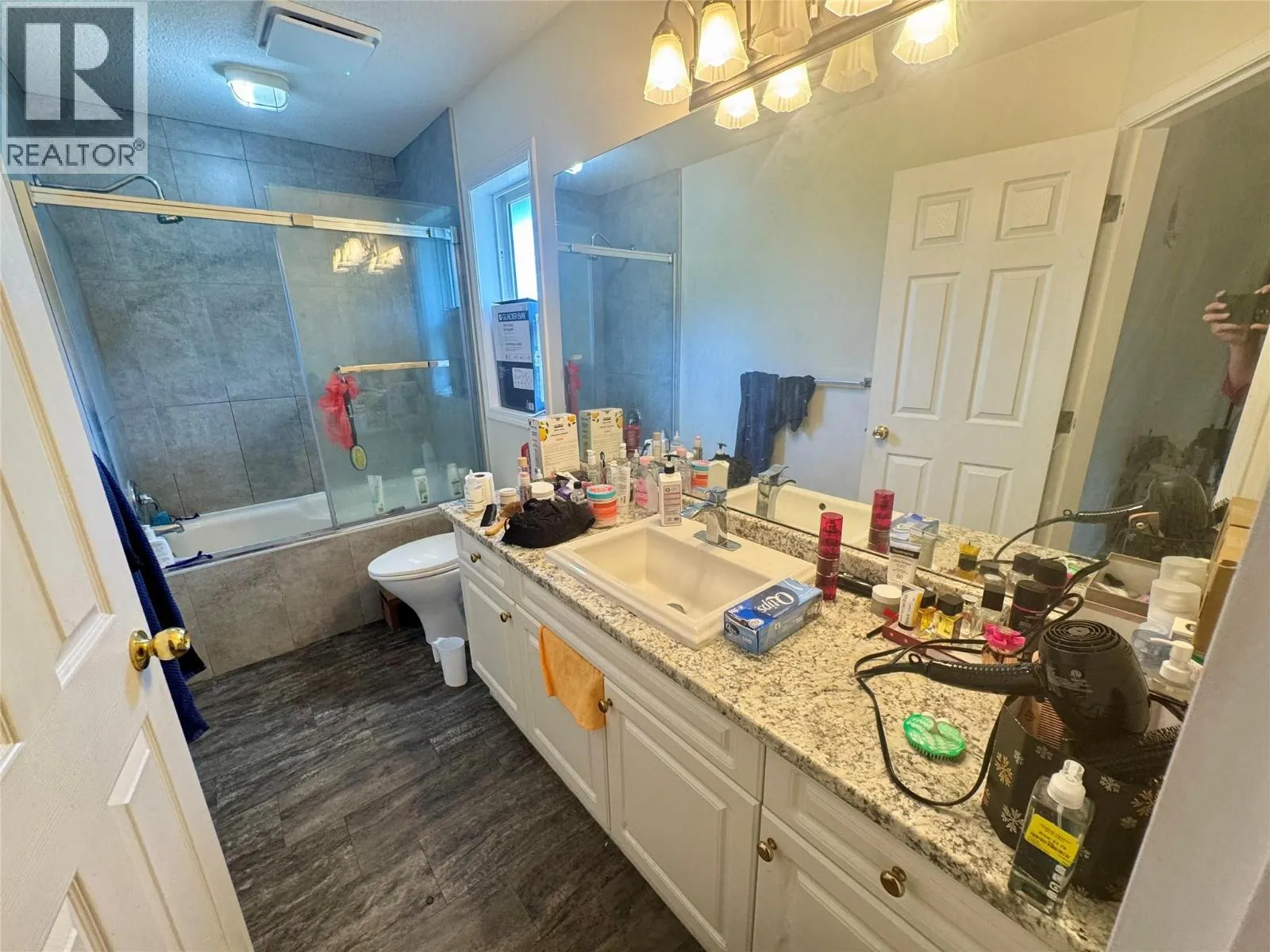 785 DUNROBIN Drive