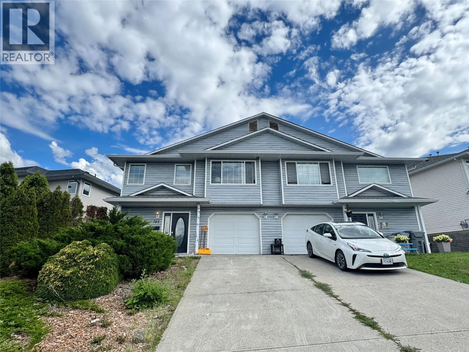 785 DUNROBIN Drive