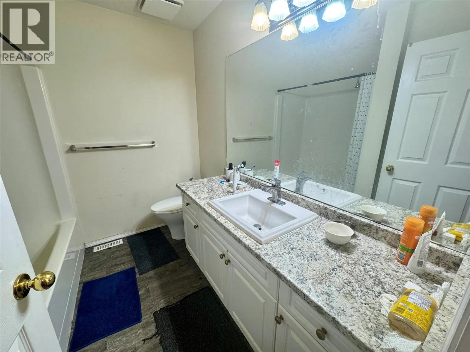 785 DUNROBIN Drive