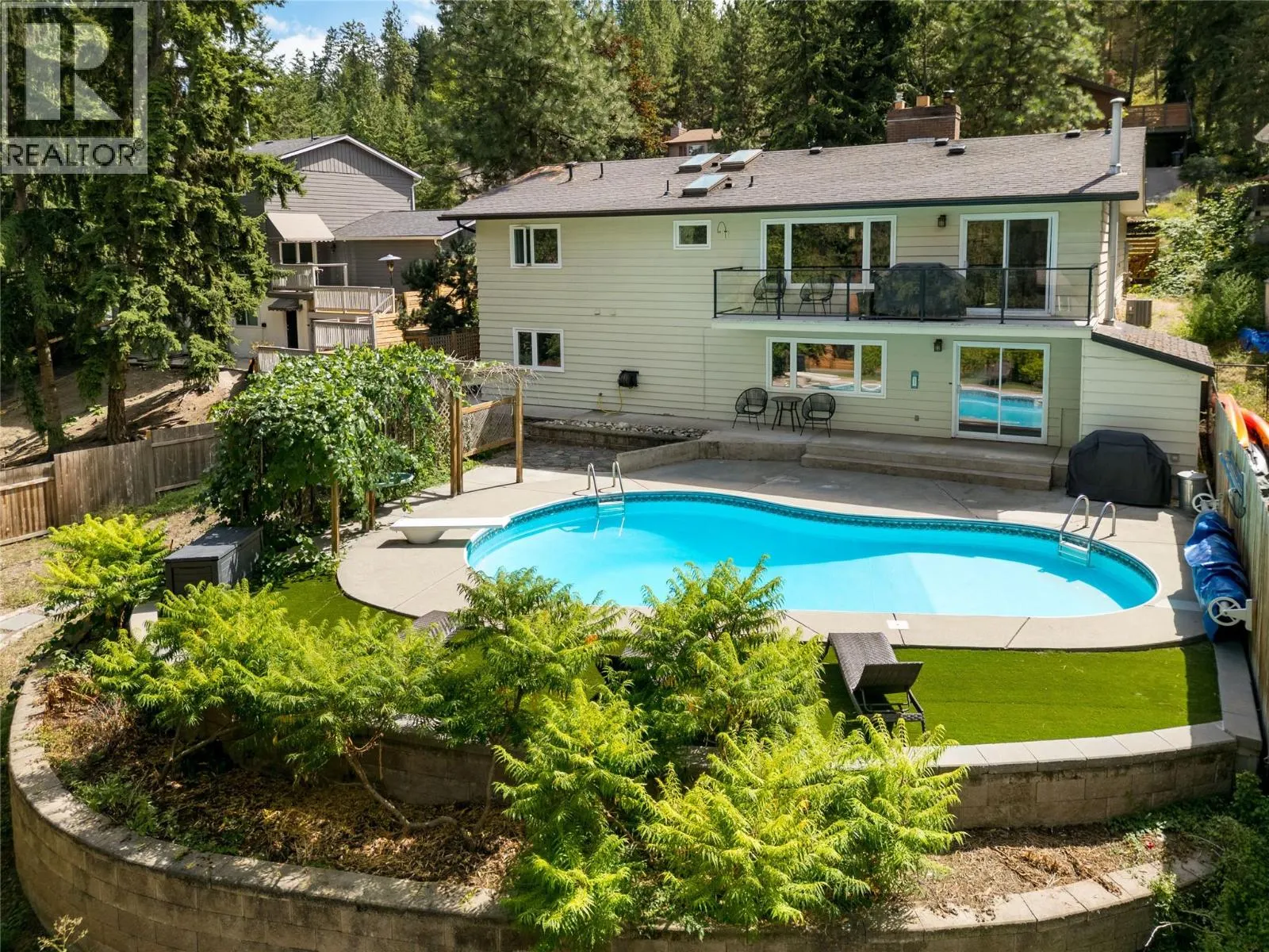 636 Thorneloe Road