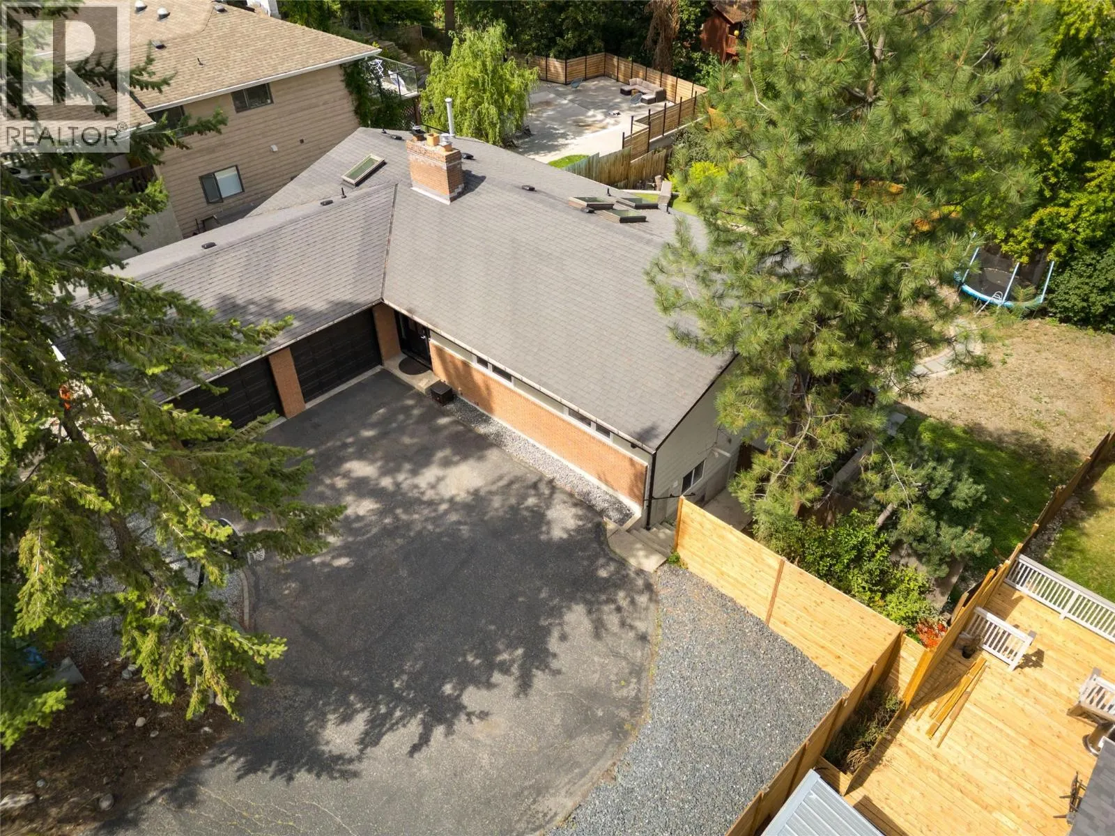 636 Thorneloe Road