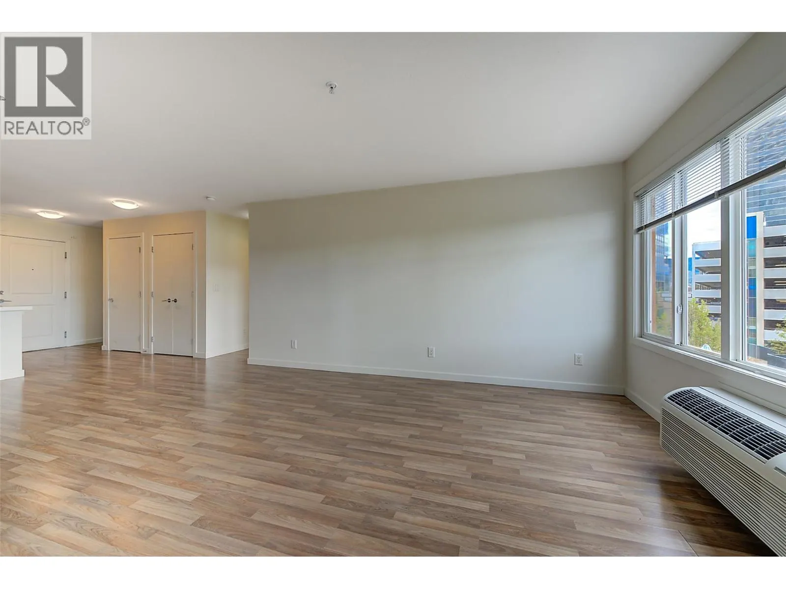 1550 Dickson Avenue Unit# 303