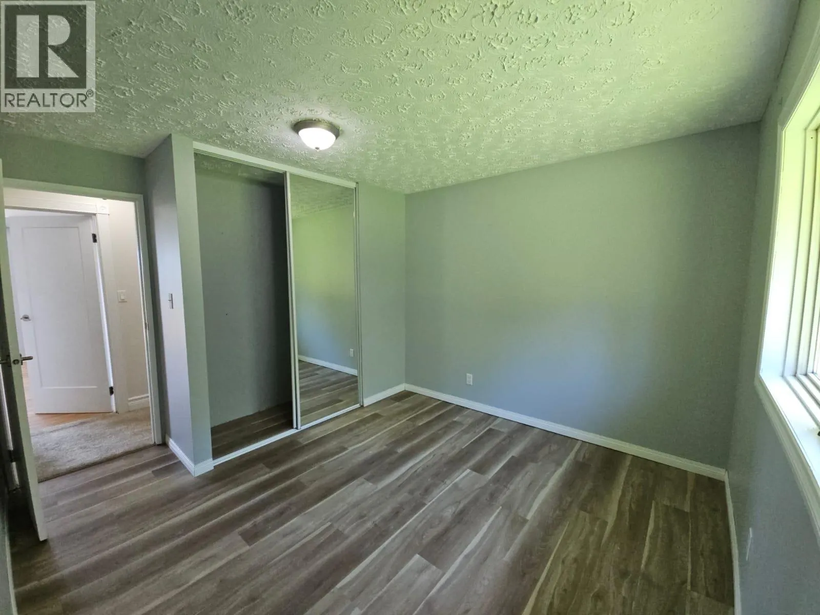 3511 Spruce Road