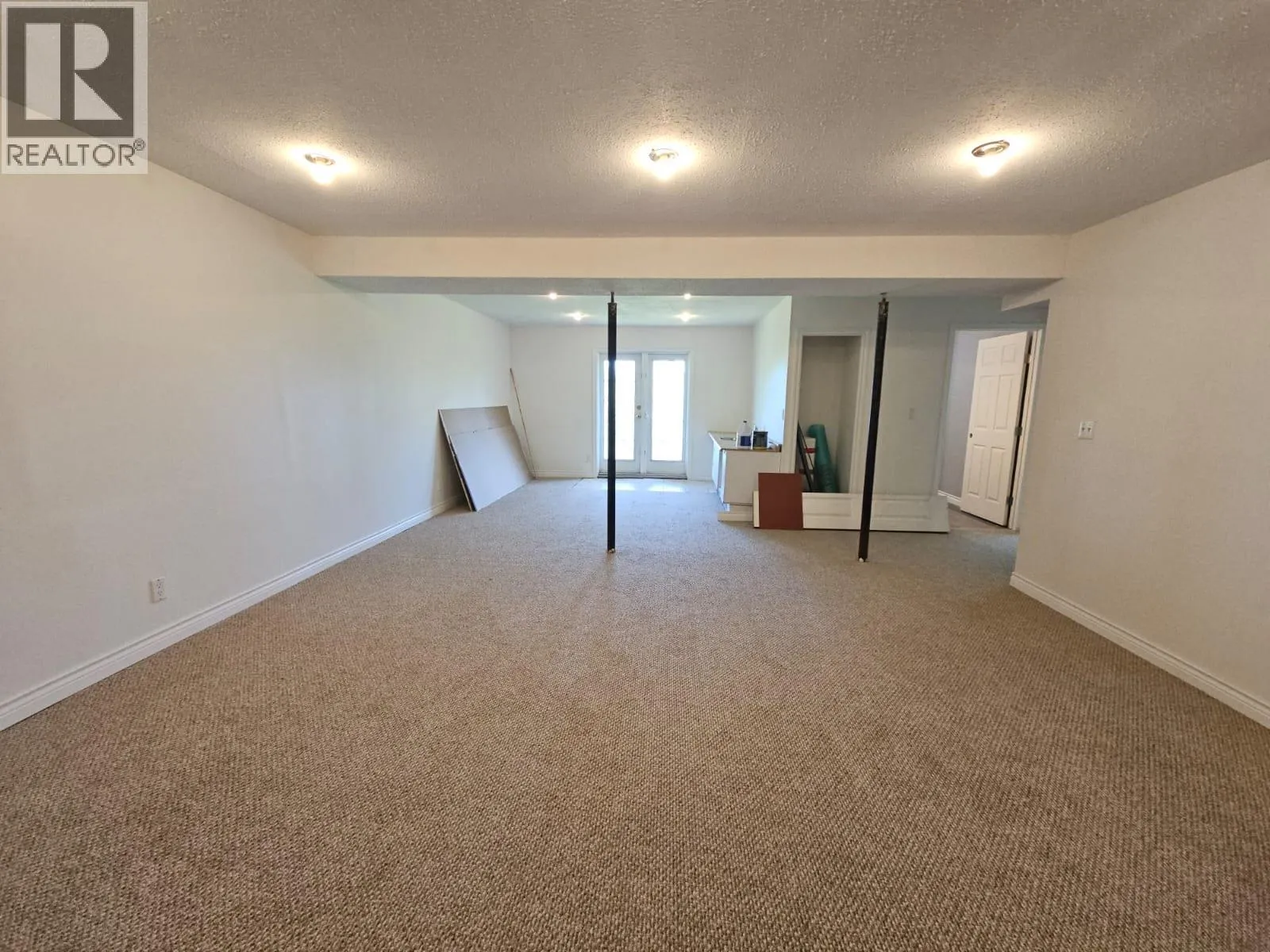 3511 Spruce Road