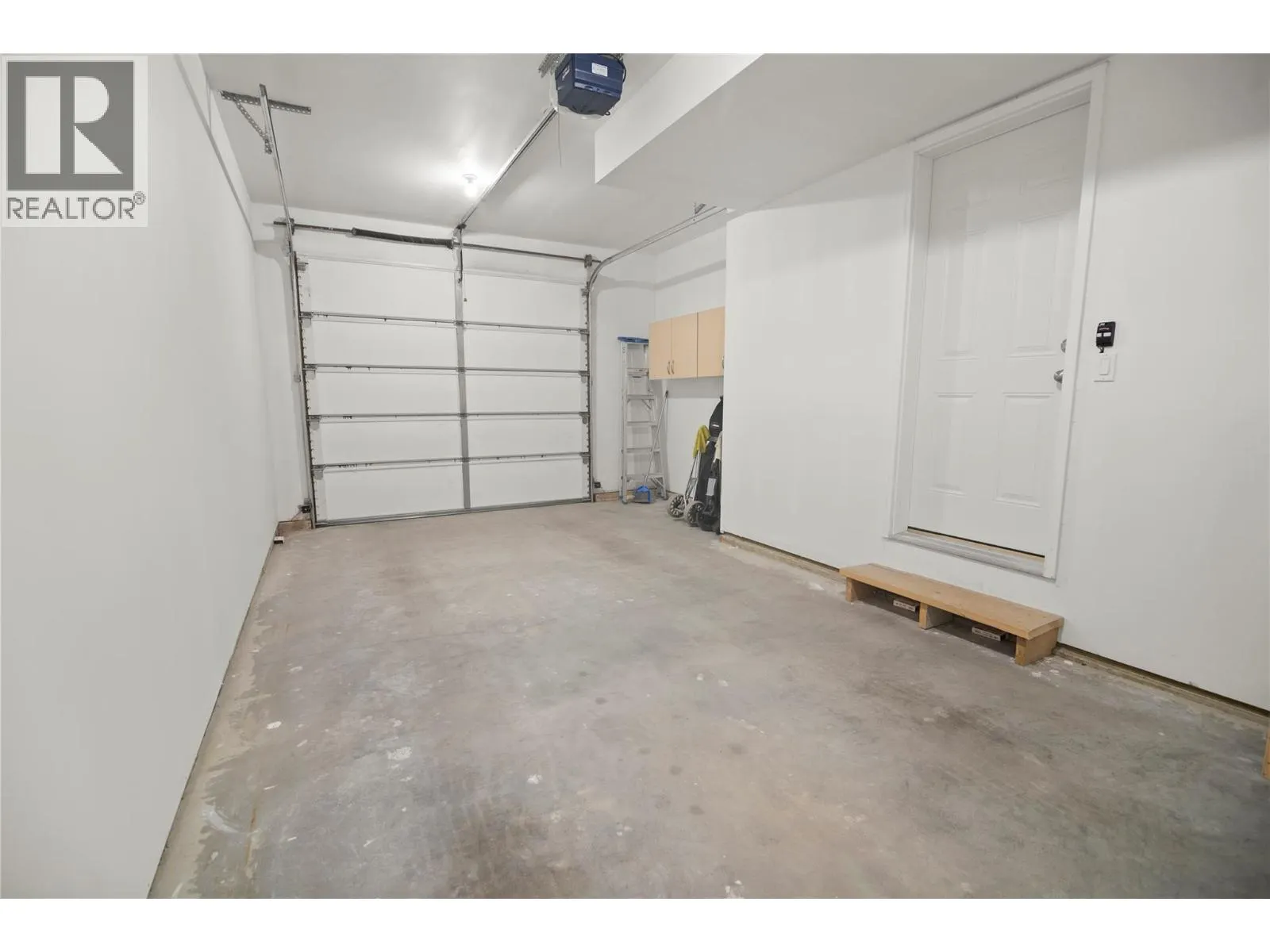 4878 Ridge Road Unit# 18