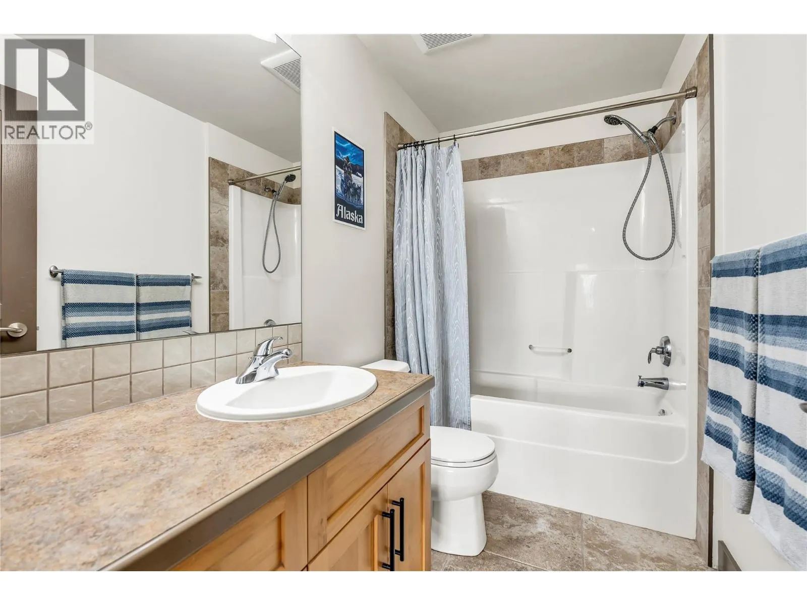 873 FORESTBROOK Drive Unit# 402