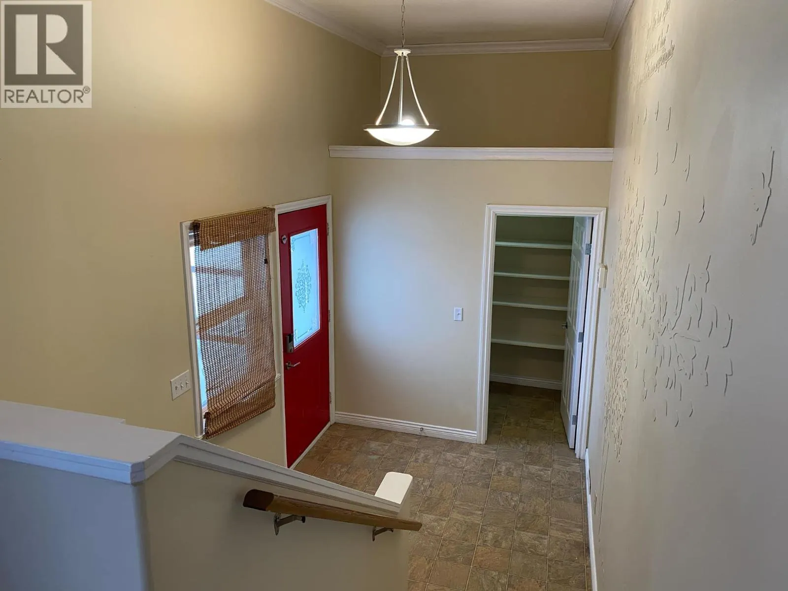 9636 15 Street Unit# 2