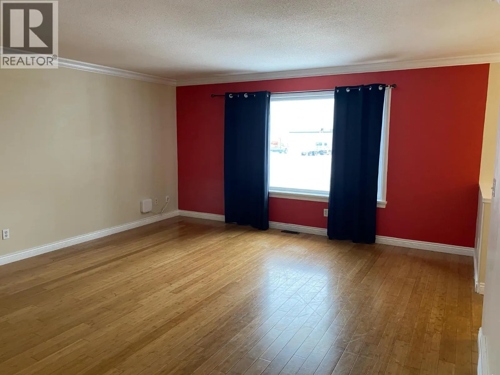 9636 15 Street Unit# 2