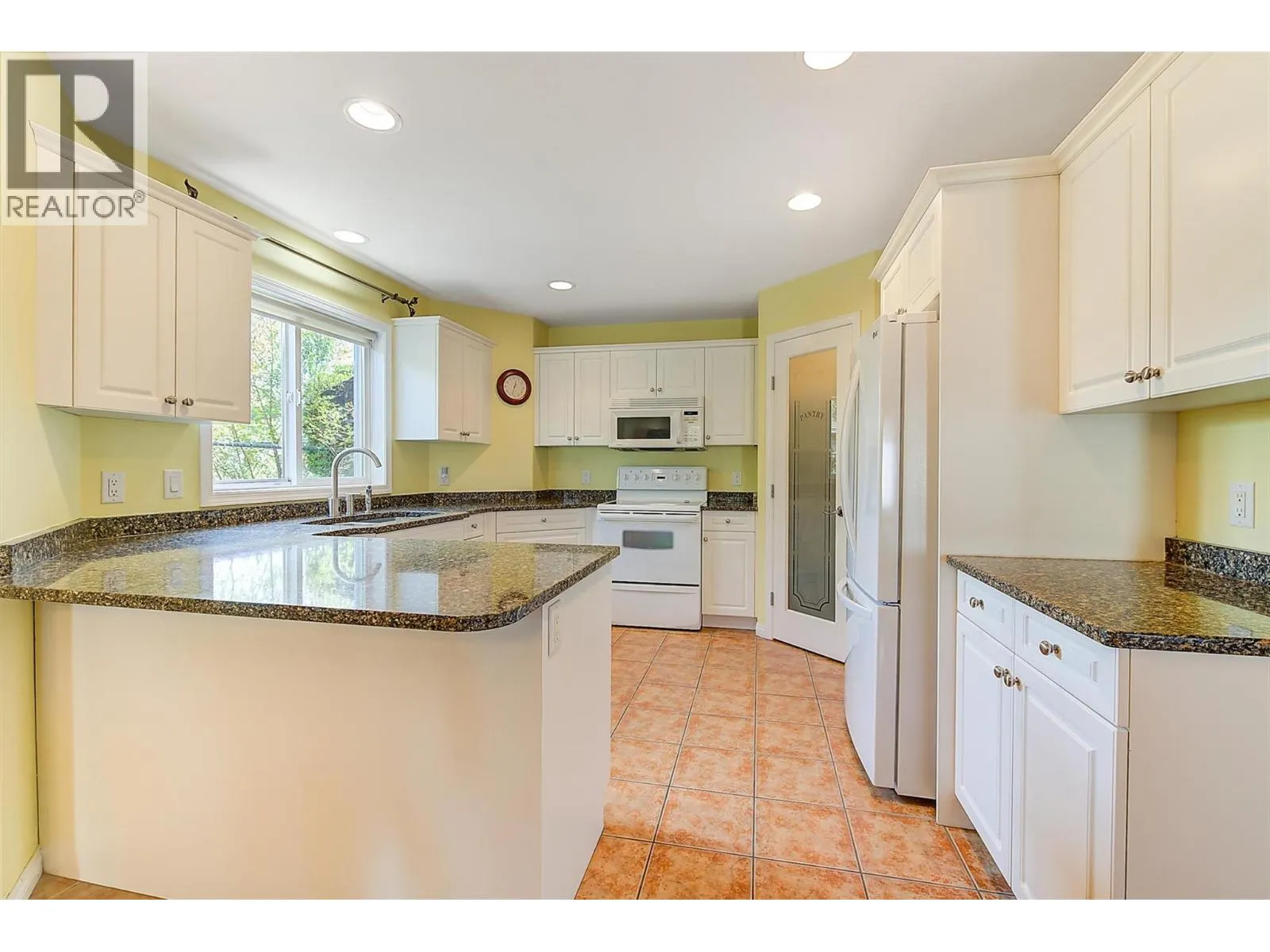1188 Houghton Road Unit# 123