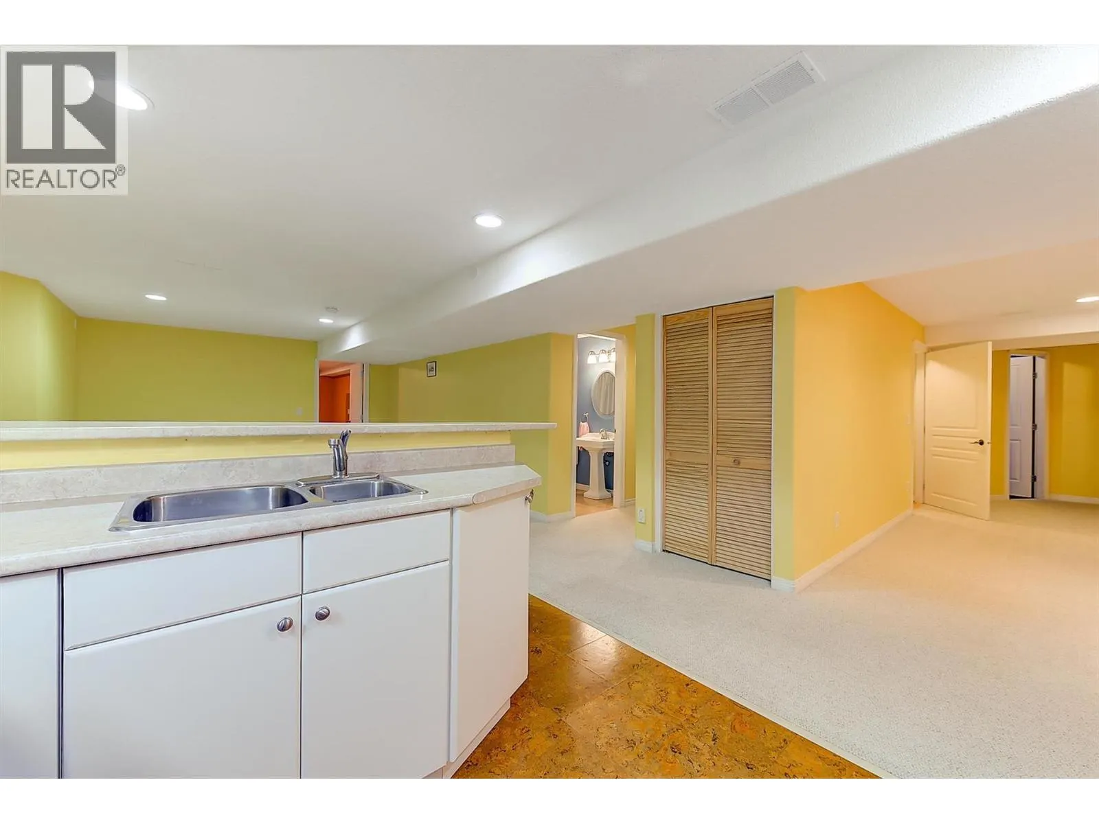 1188 Houghton Road Unit# 123