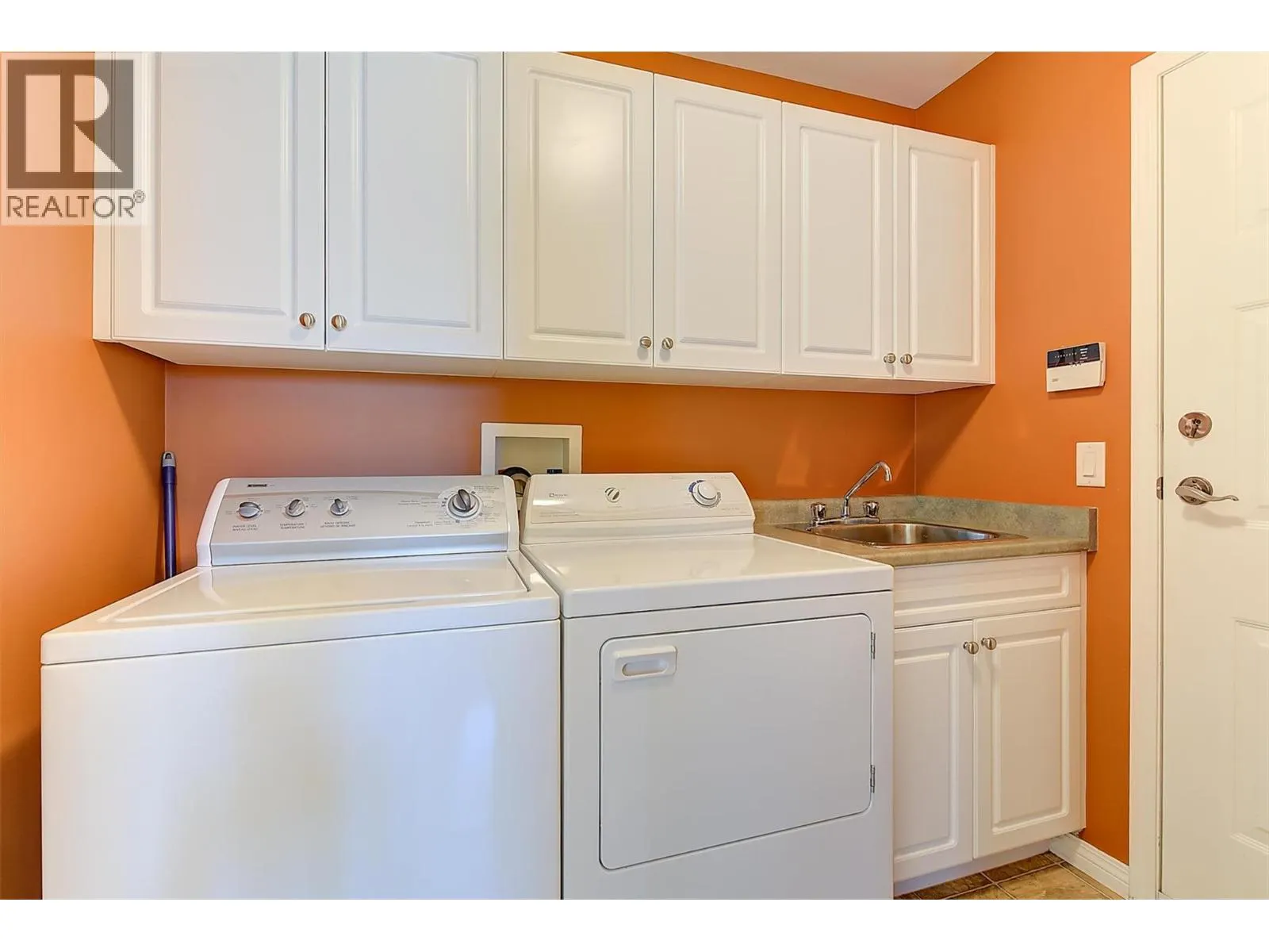1188 Houghton Road Unit# 123