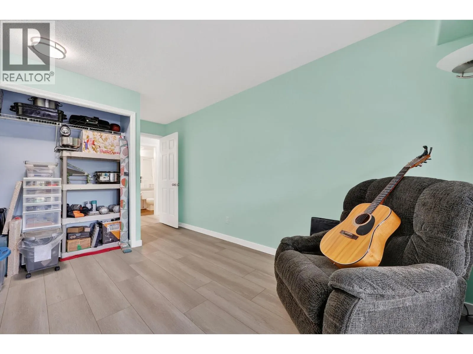 3115 De Montreuil Court Unit# 105