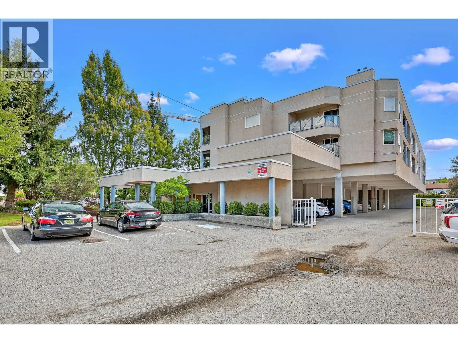 3115 De Montreuil Court Unit# 105