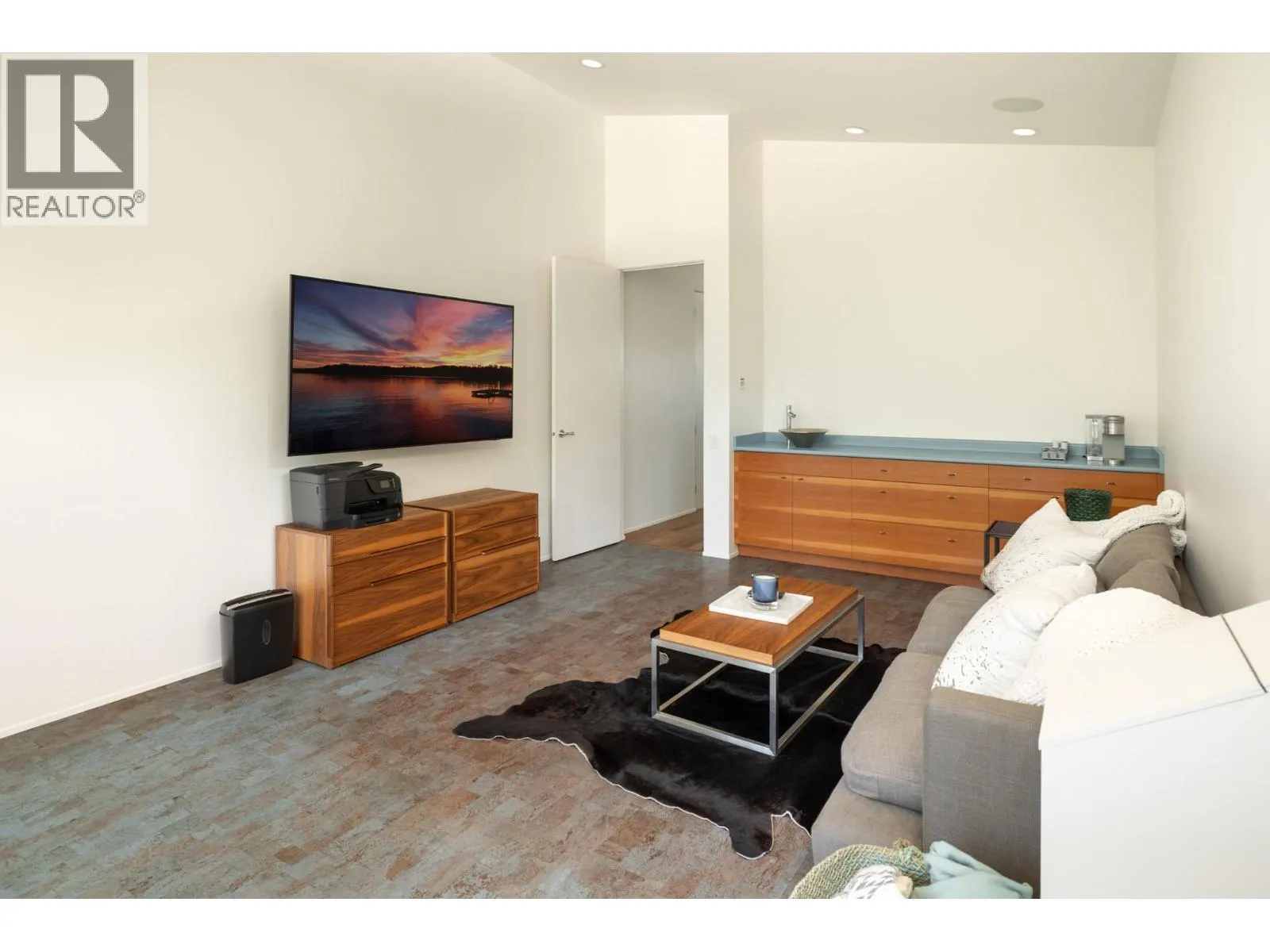 4840 Lakeshore Road